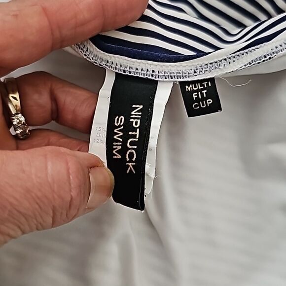 NIPTUCK One Piece Swimsuit Joanne Sorrento Stripe Tummy Control size 6 - Picture 8 of 8